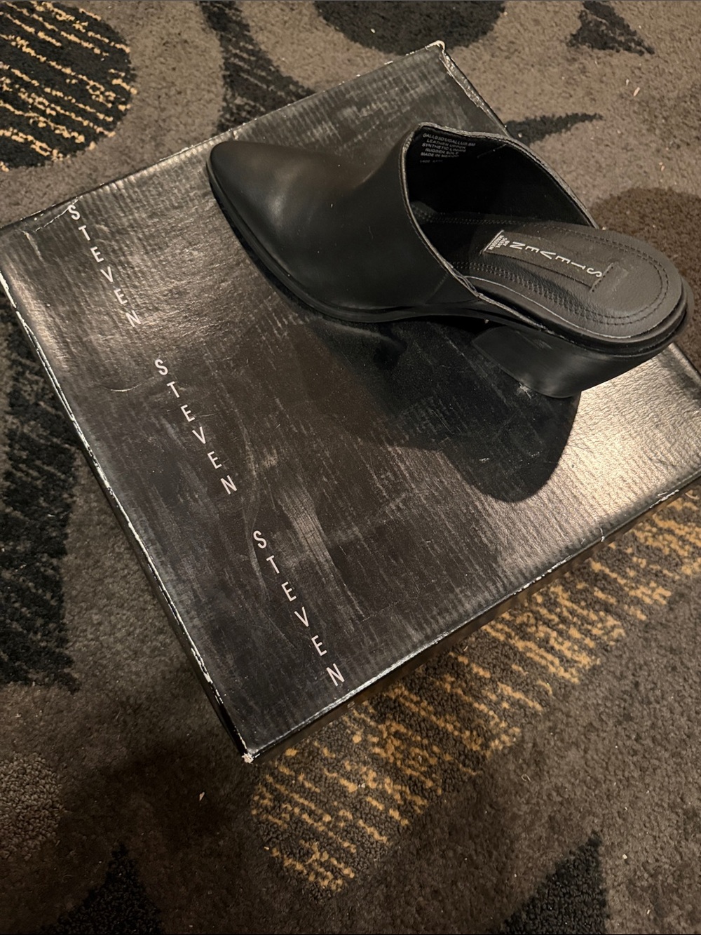 Steven  Black Pointed Slip-On Mule Loafer